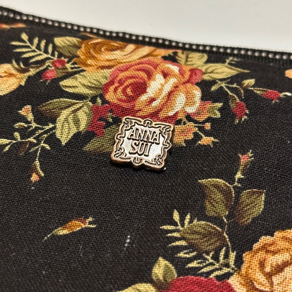 Anna Sui Floral Linen Mini Clutch Bag Cosmetic Bag Black - Picture 2 of 10